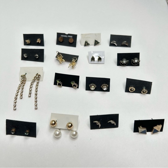 16 pair Earring bundle - Picture 1 of 6